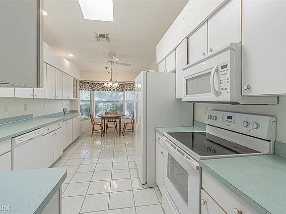 5th image of 29313 Princeville Dr