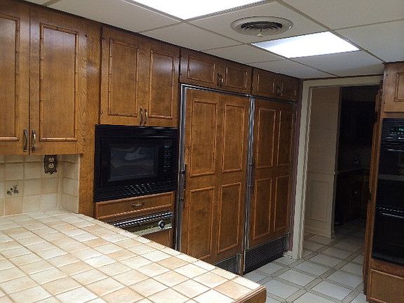 4th image of 902 Barrilleaux St