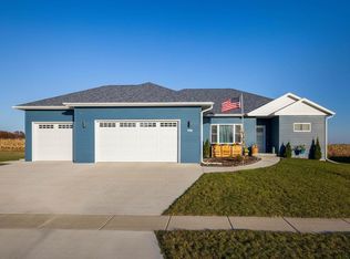 107 Cardinal Way, Ridgeway, WI 53582