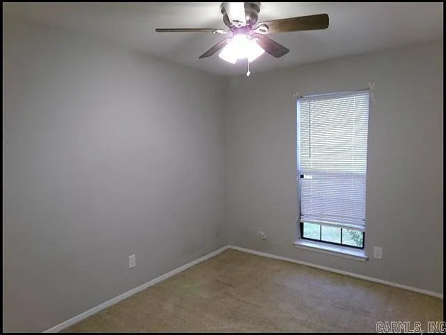 3915 Saint James Ct — Photo 16