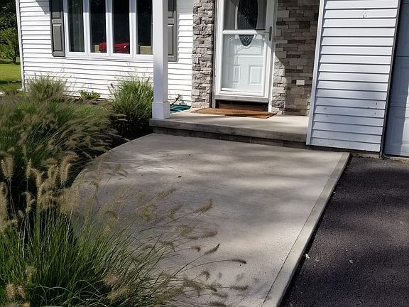 2nd image of 8228 Perrugia Ln