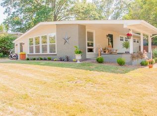8701 Gayle Ave, Saint Louis, MO 63126