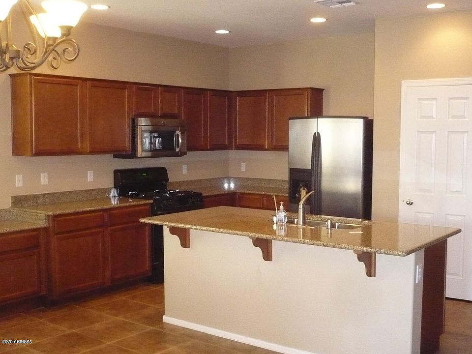 2nd image of 6923 S View Ln