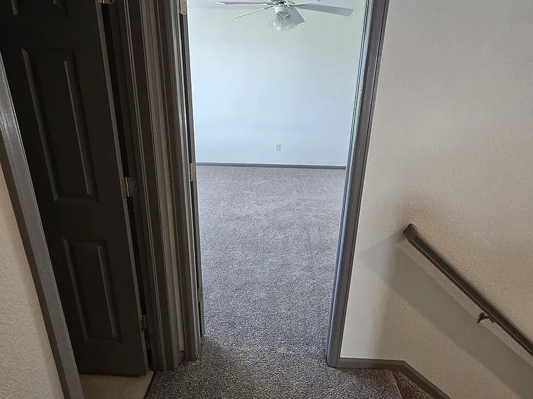 1653 Wagonwheel Dr — Photo 34