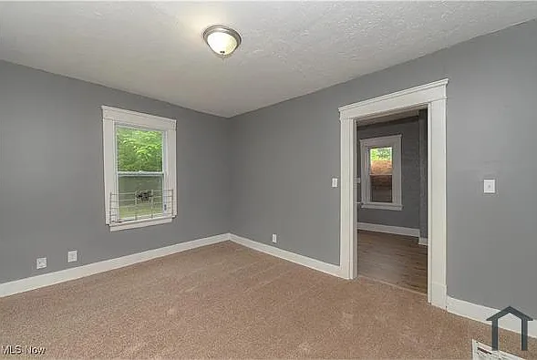 3337 E 143rd St — Photo 22