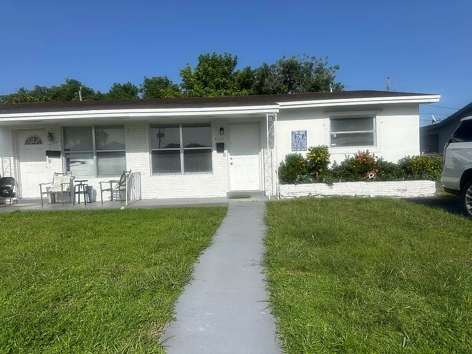 4120 NW 39th Ave
