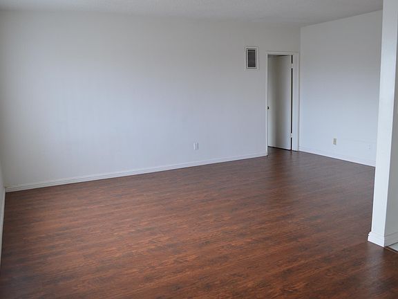 4th image of 2126 182nd St #K