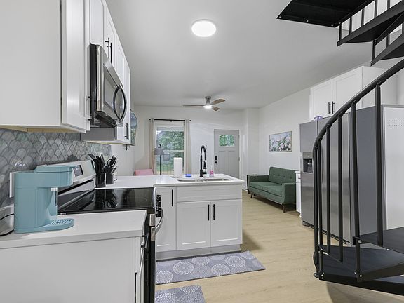 5th image of 1306 Polk St #1