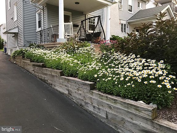 5th image of 152 Woodbine Rd