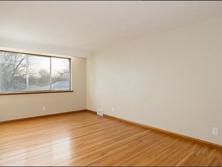 85 Rosemary Ave #2 — Photo 4