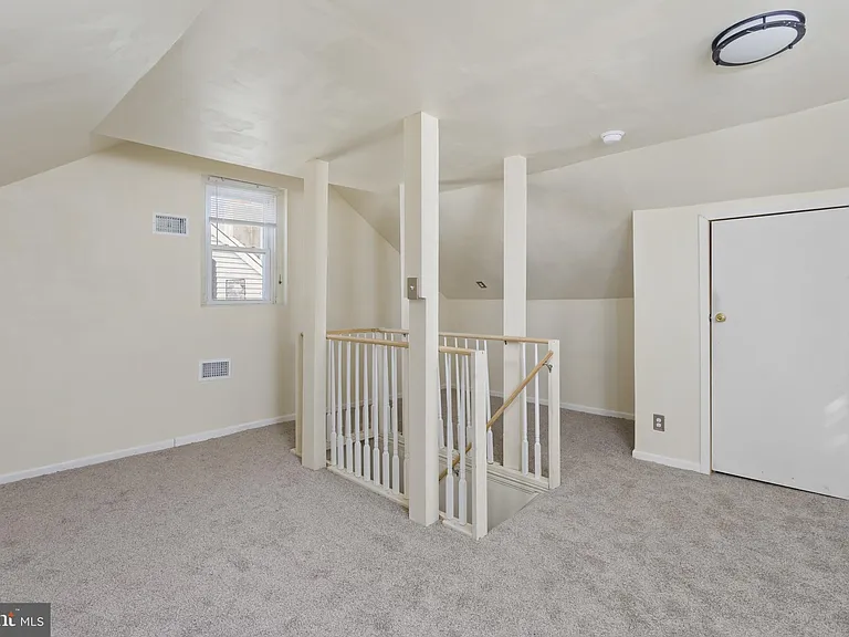 422 Prince St — Photo 20