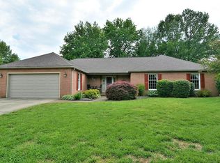 215 Belmont Dr, Evansville, IN