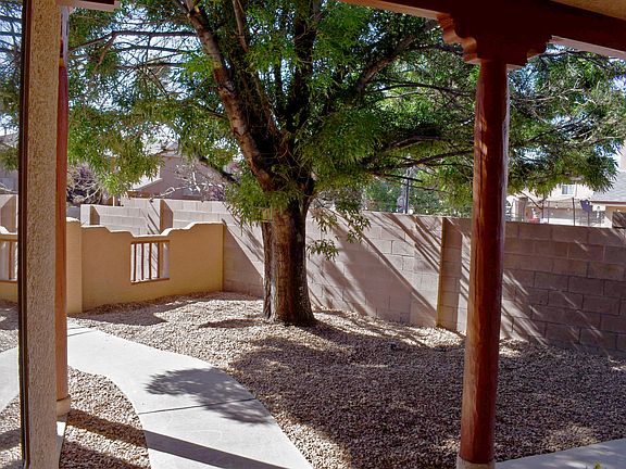 4th image of 10105 Luz Del Sol Ct NW