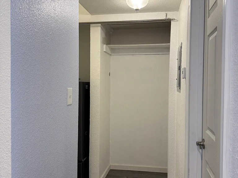 579 Wright St #203 — Photo 10