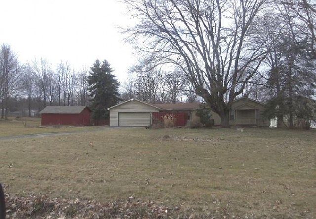 1st image of 3528 Beechwood Dr