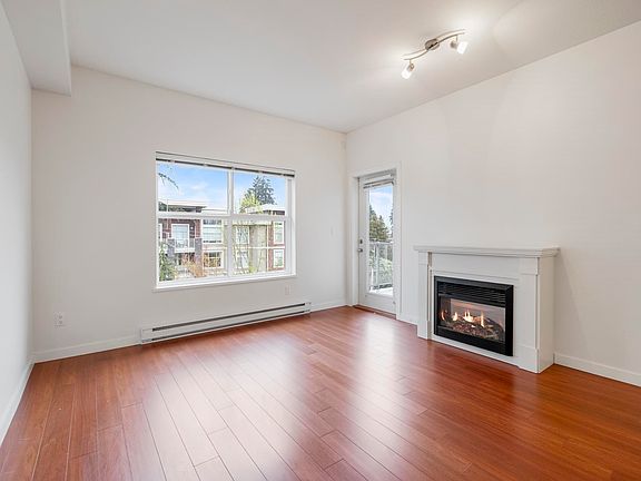 3rd image of 2488 Kelly Ave #403