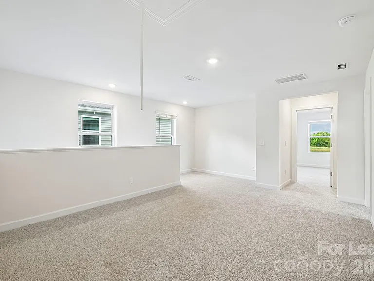 1852 Wrenley Dr — Photo 20