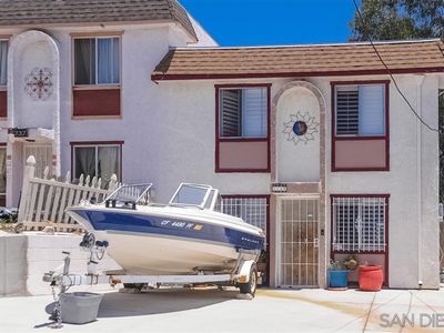 2735 Menlo Ave, San Diego, CA, 92105