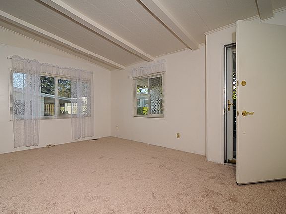 5th image of 98 Tanya Way