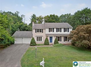 737 Apollo Dr, Bethlehem, PA 18017