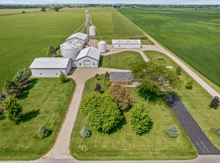 11317 Getty Rd, Marengo, IL 60152