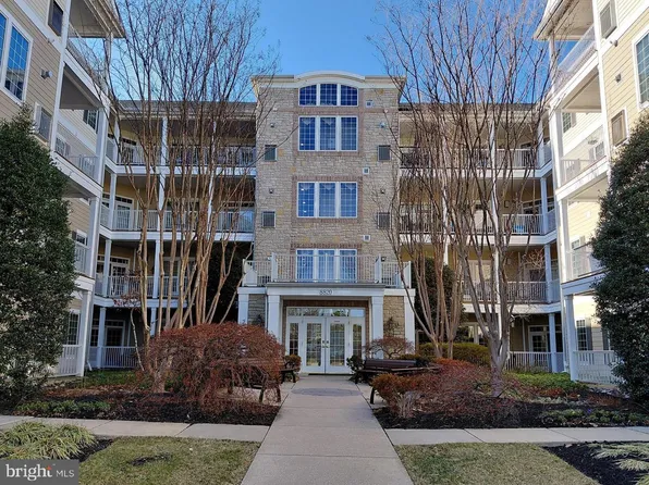 8820 Shining Oceans Way Unit 305, Columbia, MD 21045