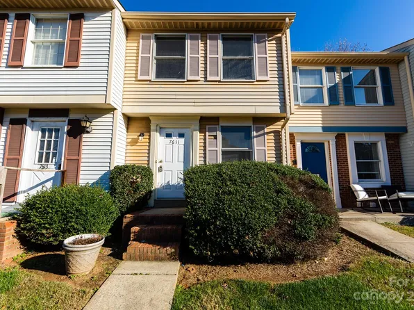 7611 Holly Grove Ct, Charlotte, NC 28227