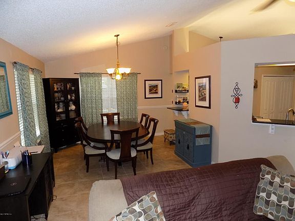 3rd image of 7753 Mistwood Cir E