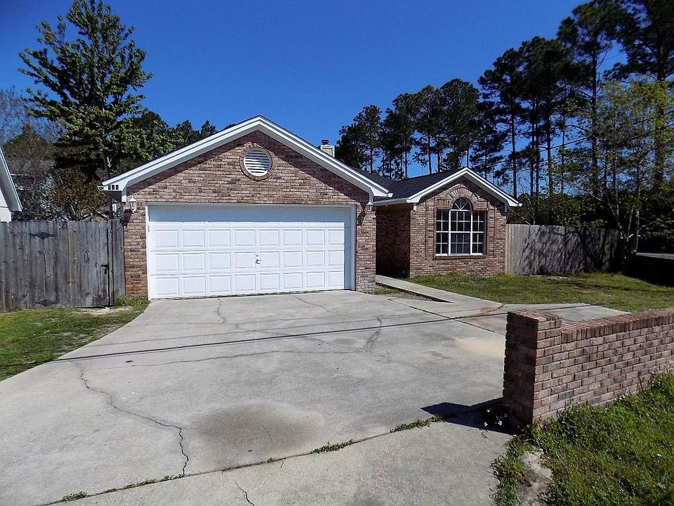 1st image of 501 Schneider Dr