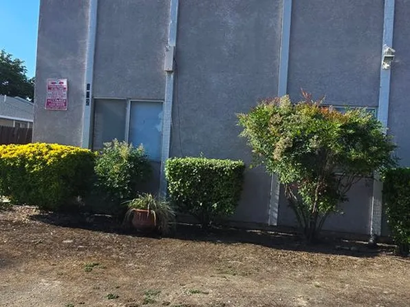 102 Myrtlewood Dr #A-c, Paso Robles, CA 93446