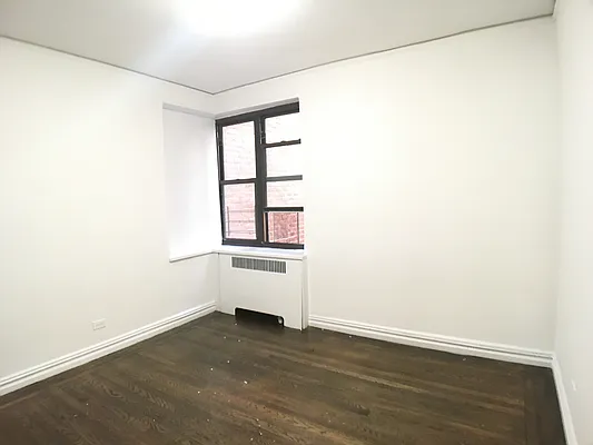 Rented by Bohemia Realty Group | media 18
