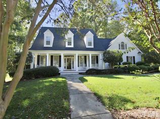 5028 Sunset Fairways Dr, Holly Springs, NC 27540