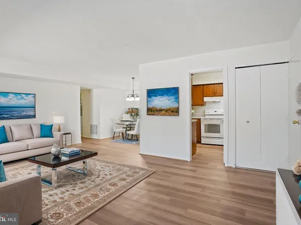 3803 Laramie Pl #122-I, Alexandria, VA 22309