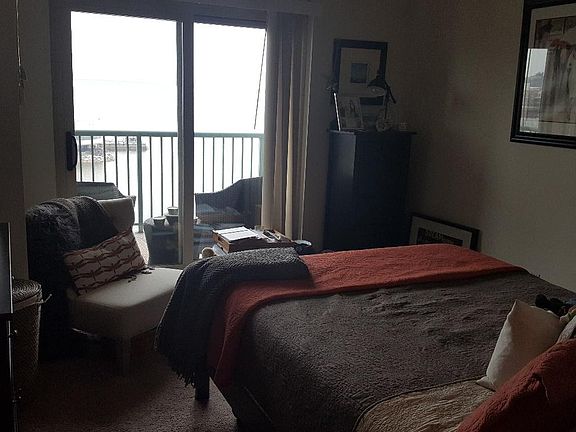 5th image of 717 S Columbus Blvd Unit 1405