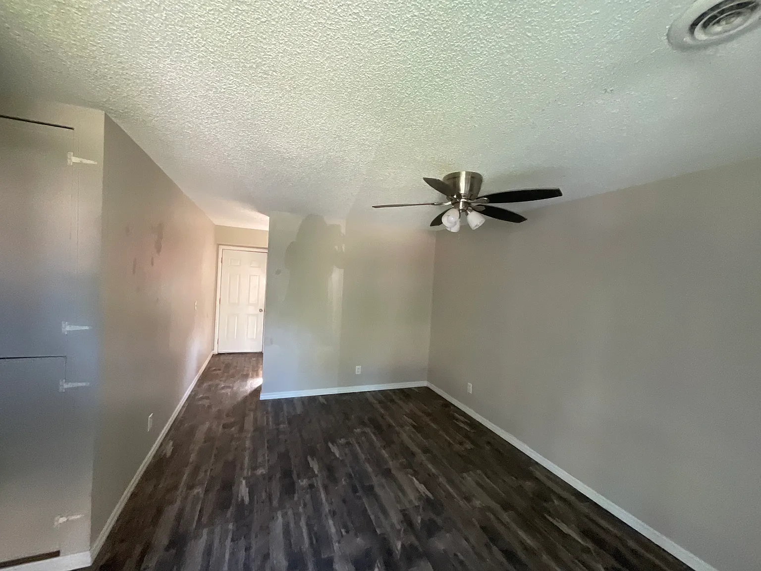 2 bed, 800 sqft, $815 — Photo 4