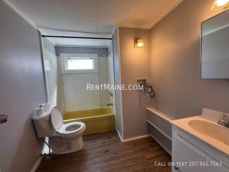 24 Park Dr — Photo 12