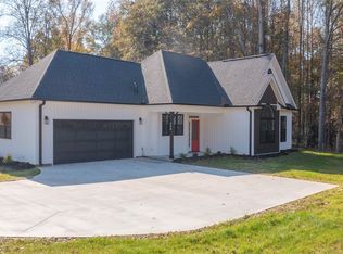 226 Amsterdam Rd, Liberty, SC 29657