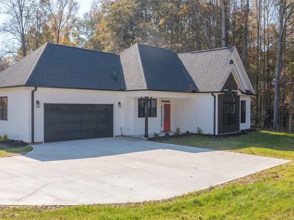 226 Amsterdam Rd, Liberty, SC 29657