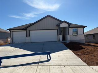 321 Gristmill Rd, Burnet, TX 78611