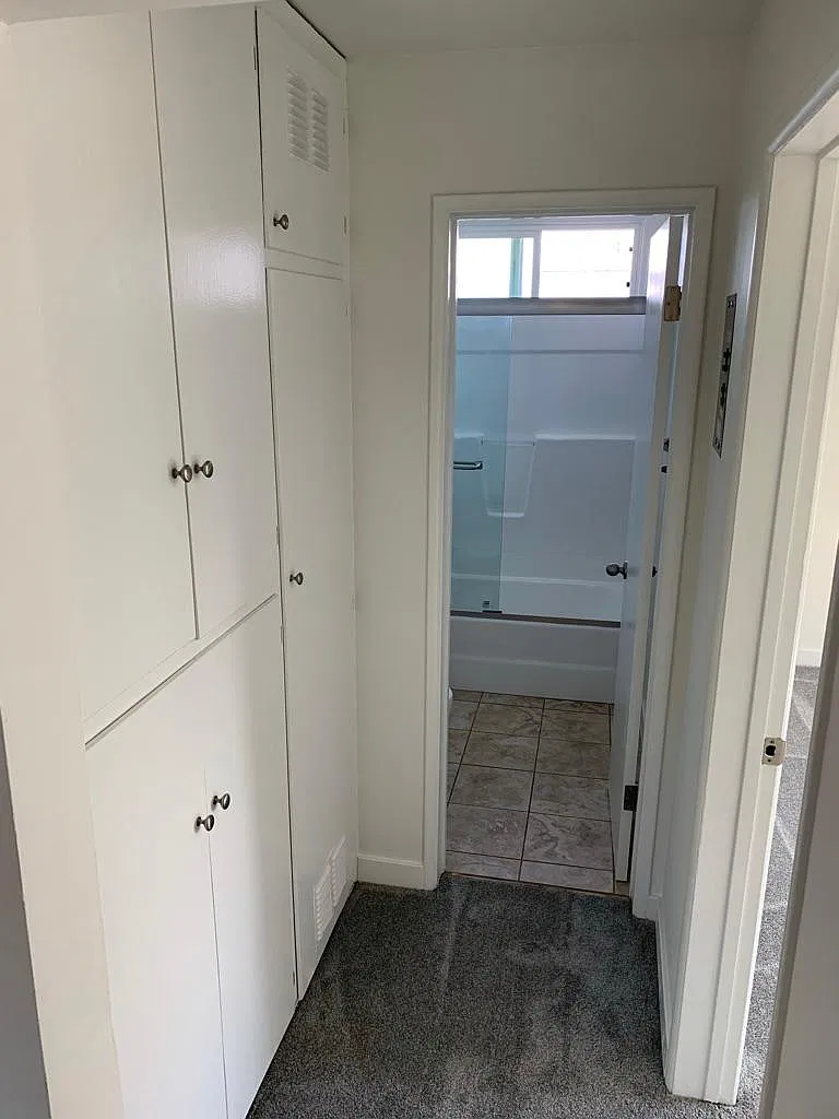 2 bed, 950 sqft, $2,750 — Photo 4