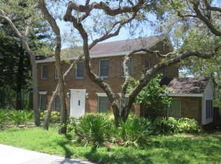 1268 Weybridge Ln, Dunedin, FL 34698