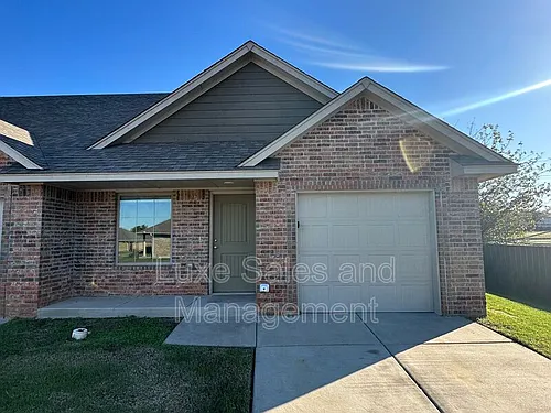 4600 Loch Ln Photo 1