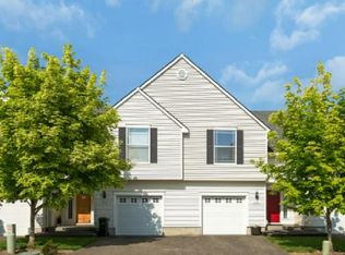 3261 NW Banff Dr, Portland, OR