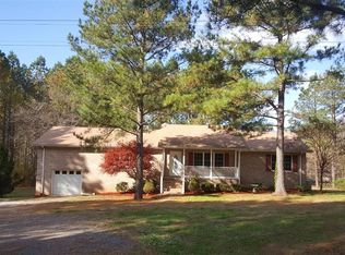 4416 White Oak Rd, Blackstone, VA 23824