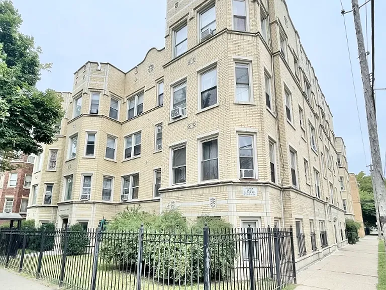 6300 Ten N Leavitt 2200 #6-W — Photo 13