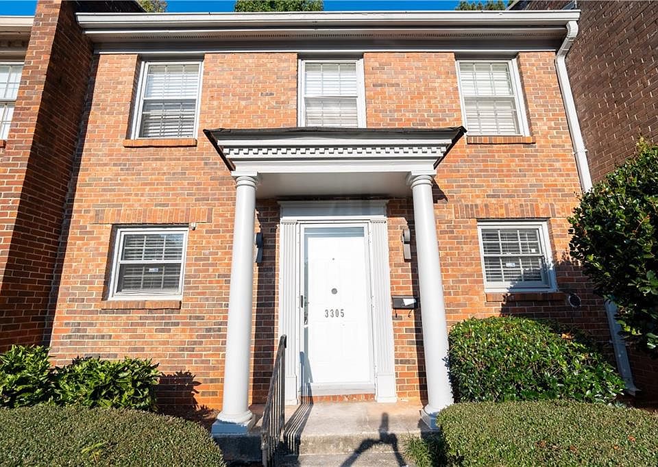 1st image of 3305 York Pl