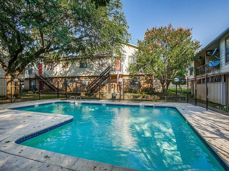 6646 E Lovers Ln #910 — Photo 10