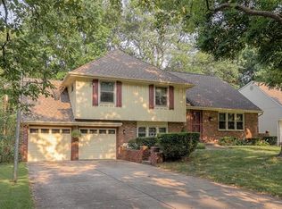 5212 Pleasant Ave, Kansas City, MO 64133