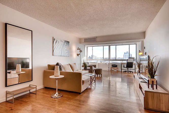 1st image of 800 N Washington St APT 806