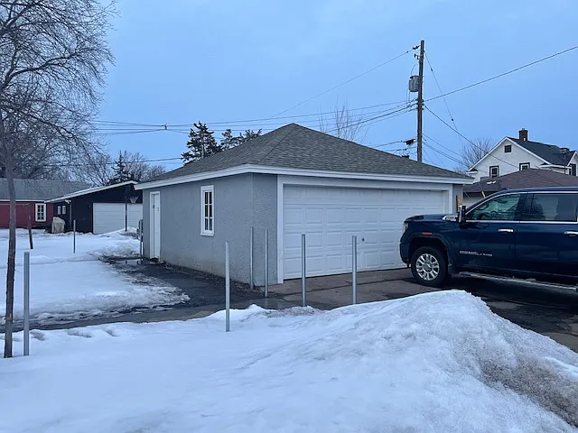 3 bed, 936 sqft, $1,850 — Photo 3